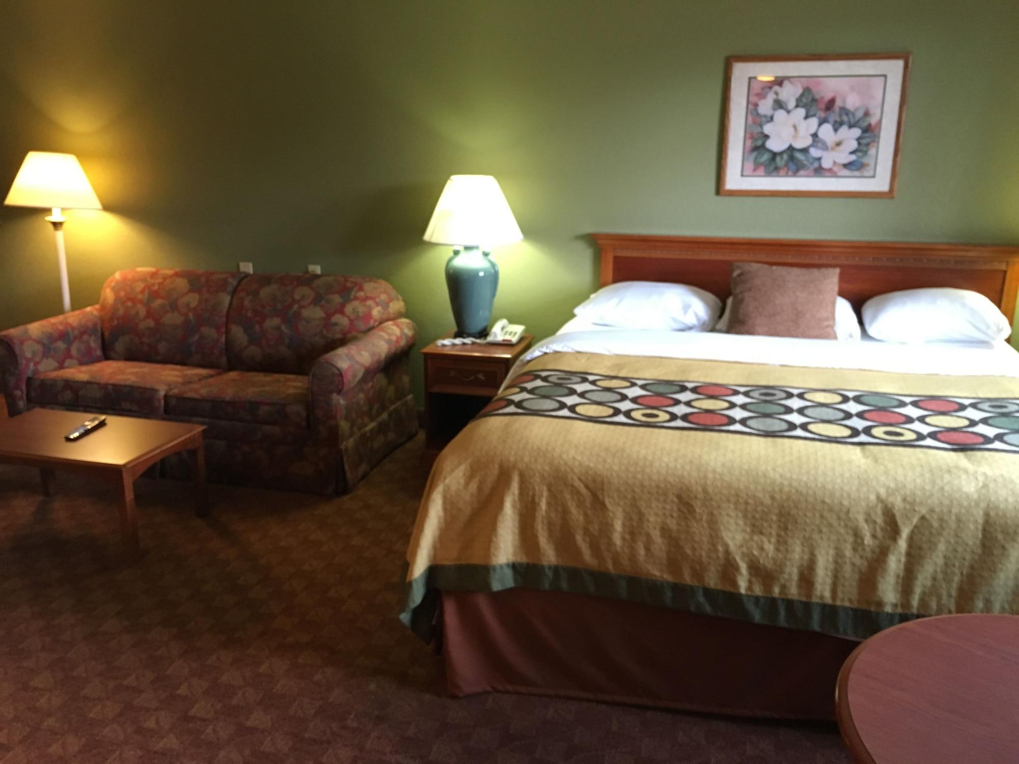 Super 8 By Wyndham Howe Esterno foto